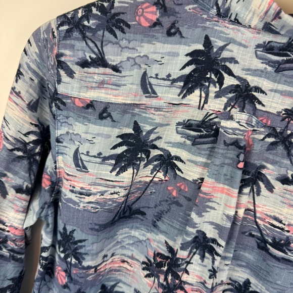 J Crew Tropical Print Popover Shirt Size 4 Blue Sailboats Nautical Preppy Beachy - Picture 2 of 8